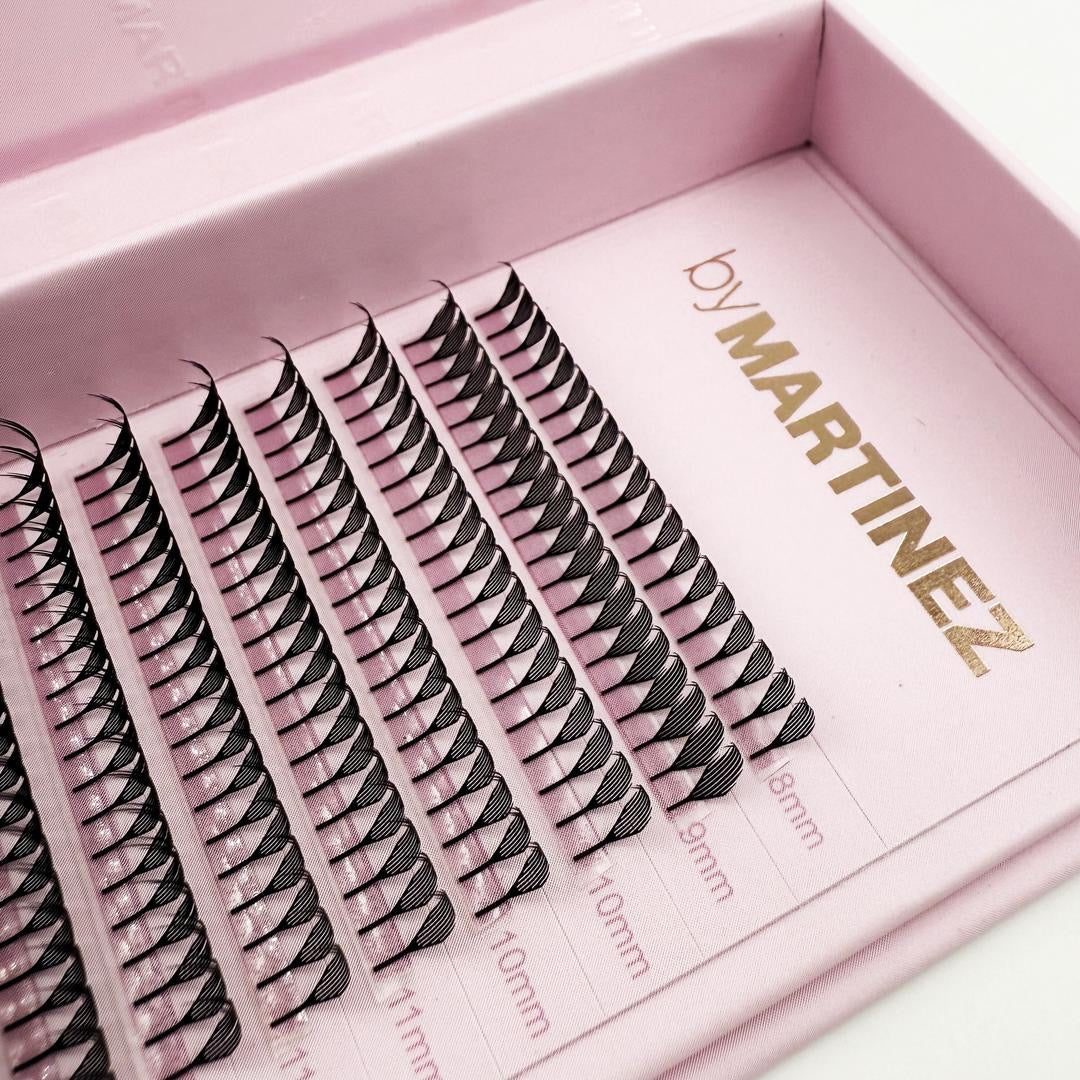 Anime lash extensions